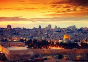 assistant-spend-the-holidays-in-jerusalem