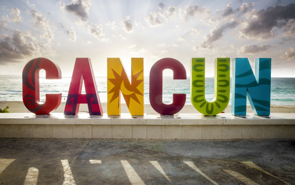 Cancun Travel Guide - AssistAnt Travel