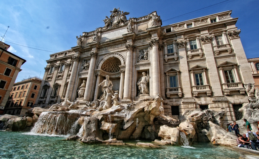Milan or Rome - Trevi Fountain - AssistAnt Travel