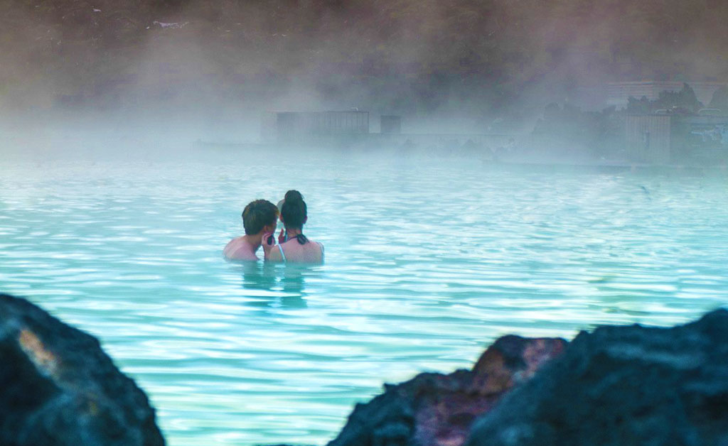 Iceland---Luxury-Hotels-In-Iceland---Romantic-Vacations---AssstAnt-Luxury-Travel