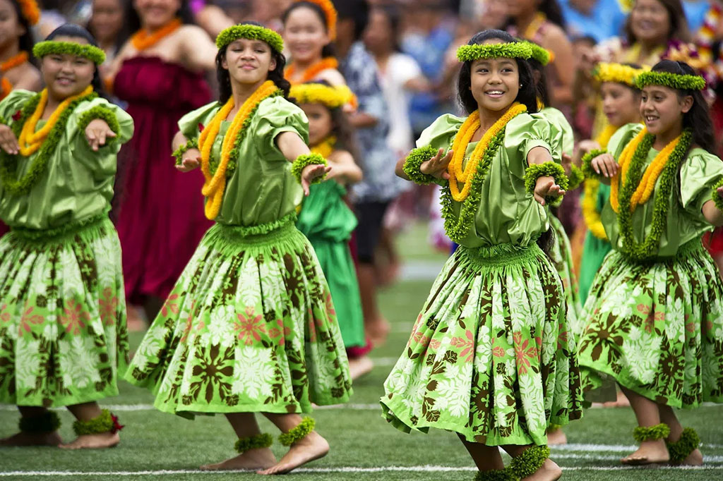 hawaii-hula-dancer