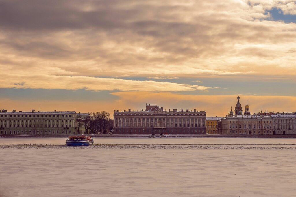 More services in St Petersburg